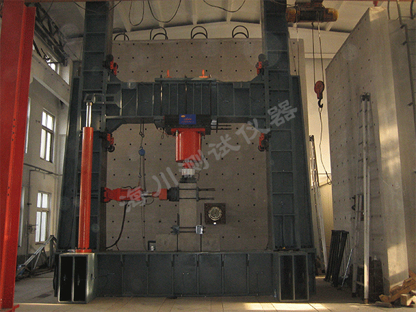 HCJS-5000微機控制電液伺服多功能力學加載試驗系統(tǒng).jpg